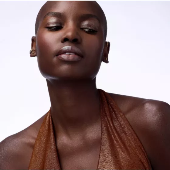 Catrice DiamondHaze Highlighter 010