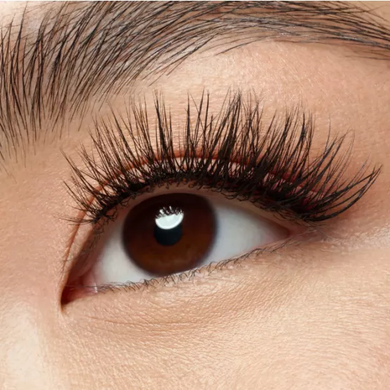 Essence What The Fake Lashes 02