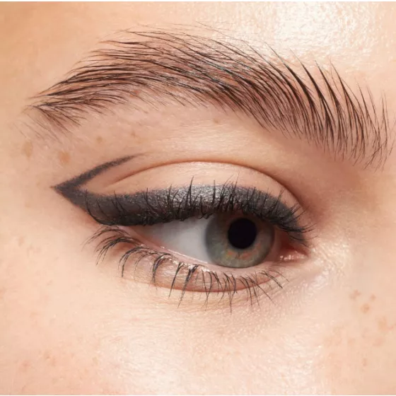 Essence Kajal Pencil Eyeliner 15