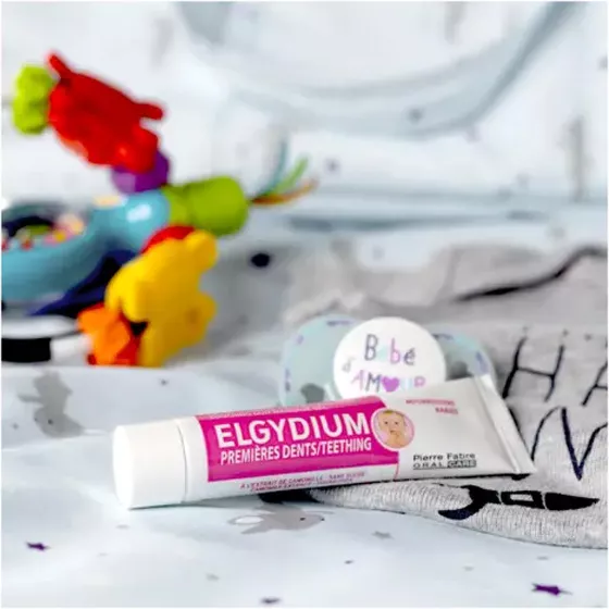 Elgydium Gel Calmante Primeiros Dentes 15ml