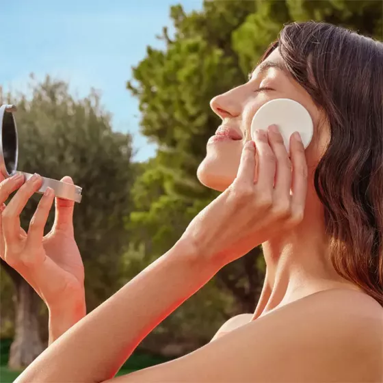 Isdin Photoprotector Compact Light SPF50+ 10g