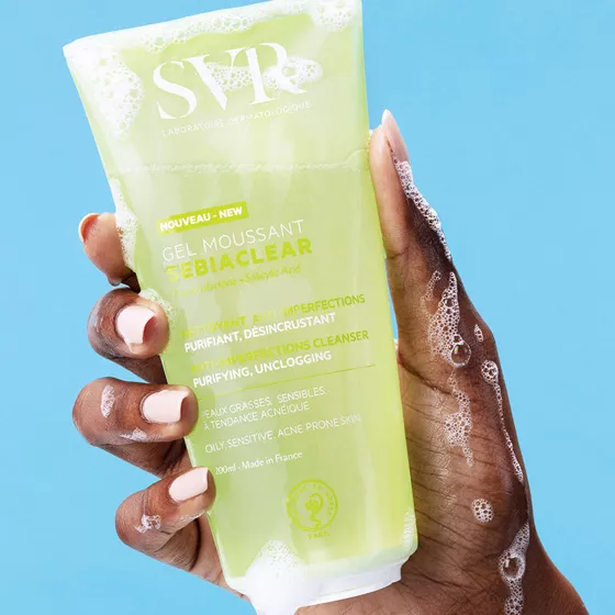 SVR Set Sebiaclear Gel Moussant 200ml + Micro-Peel 150ml + Ampoule Flash AZ 30ml